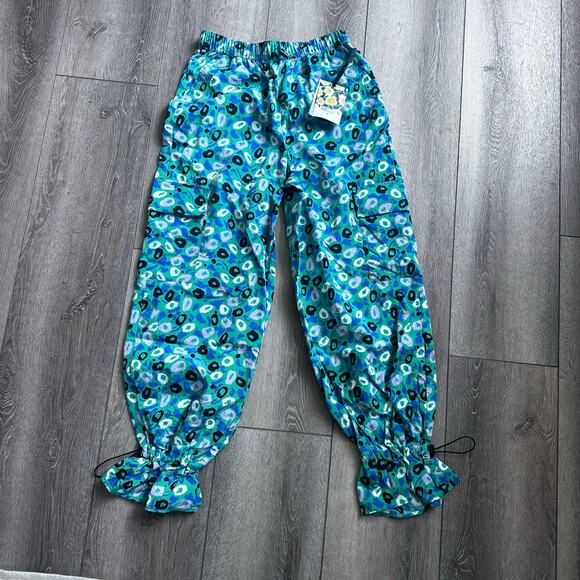 Diane Von Furstenberg Green Leopard Print Nylon Joggers - Picture 2 of 9